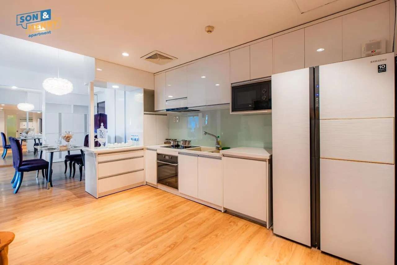 Charming Living - Sailing Apartments Ho Chi Minh City