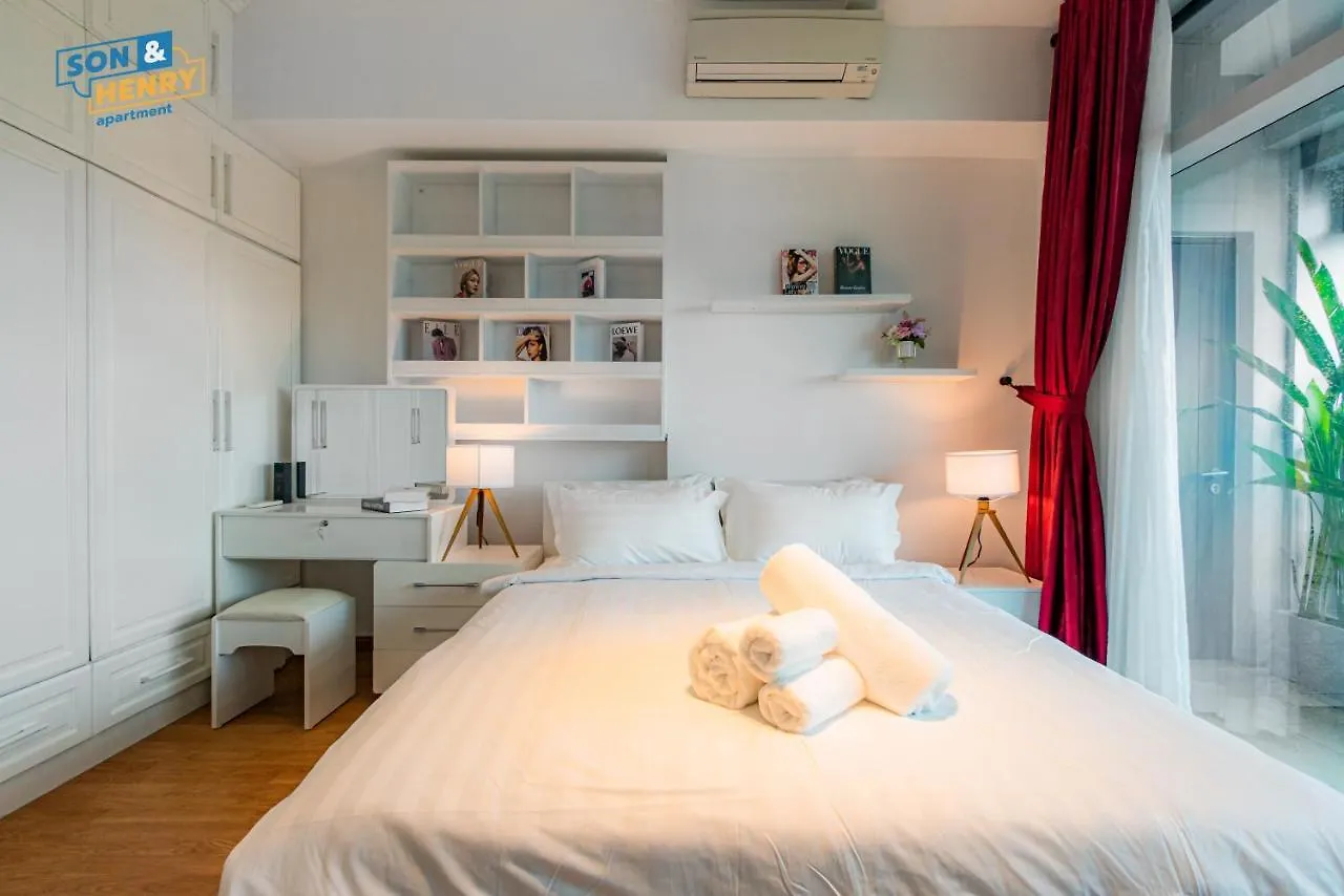 Charming Living - Sailing Apartments Ho Chi Minh City